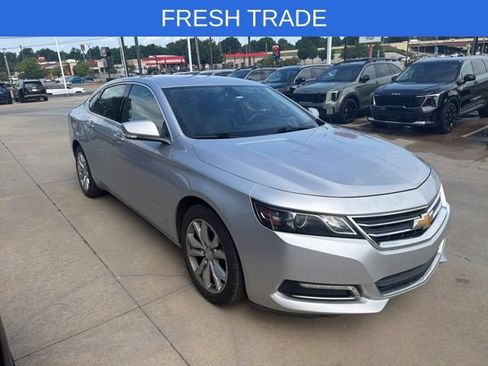 Used 2020 Chevrolet Impala LT FWD image 1