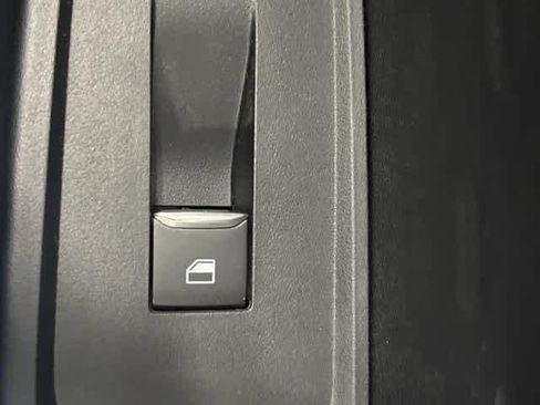 New 2025 Ford Ranger XLT w/ Equipment Group 301A High image 31