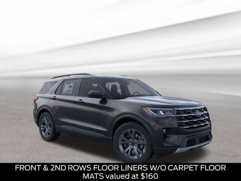 New 2026 Ford Explorer Active w/ Active Comfort Package AWD/4WD image 8
