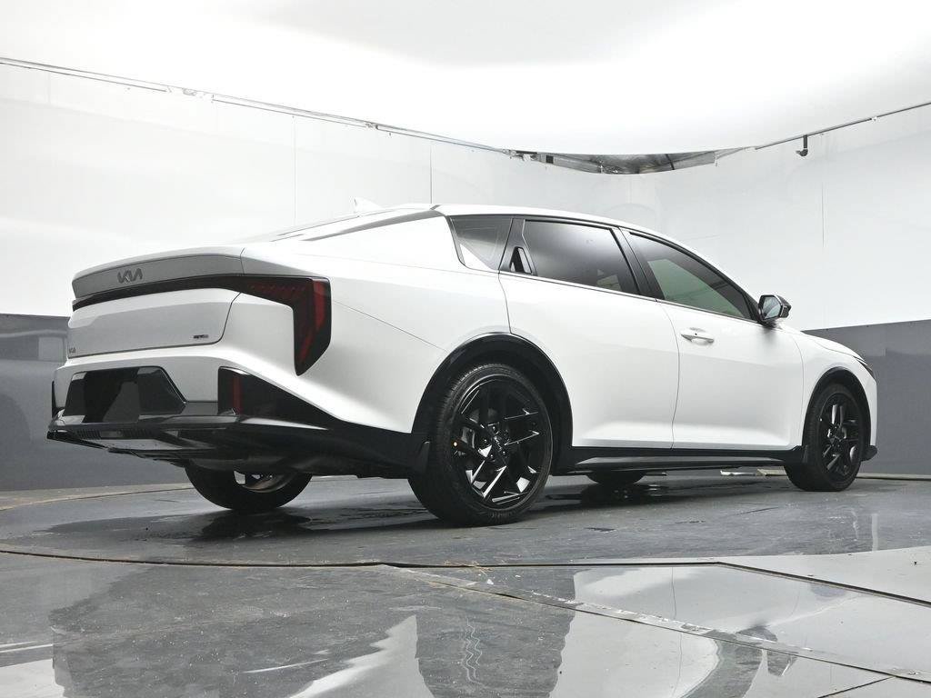 Used 2025 Kia K4 GT-Line Turbo FWD image 36