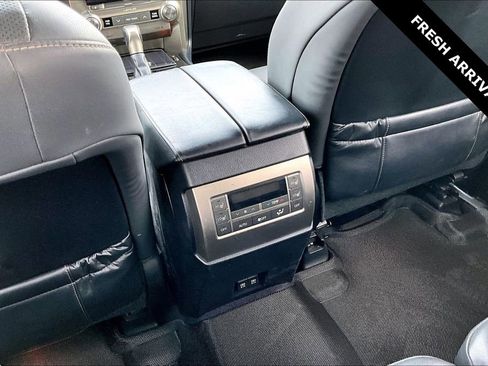 Used 2020 Lexus GX 460 Premium w/ Premium Package image 10