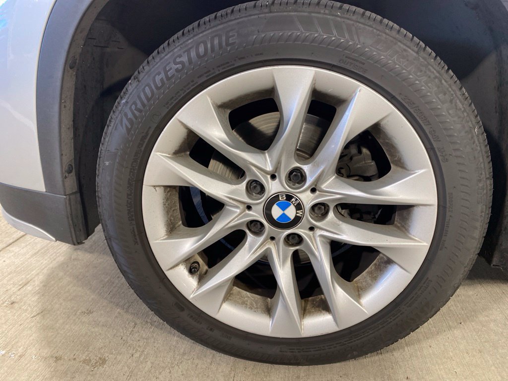 Used 2015 BMW X1 xDrive28i AWD/4WD image 16