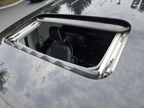 Certified 2024 Honda Odyssey Elite image 4