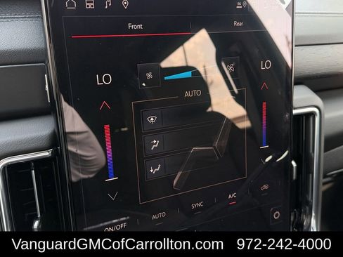 New 2026 GMC Yukon Denali w/ Denali Reserve Package AWD/4WD image 16
