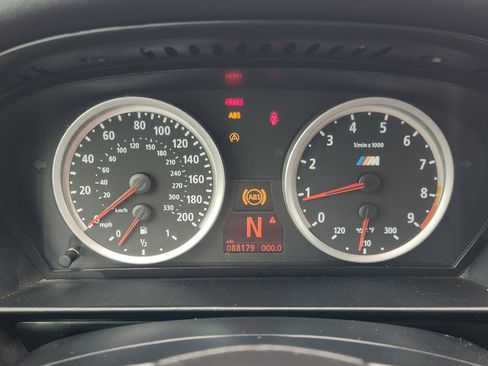 Used 2006 BMW M5 RWD image 19