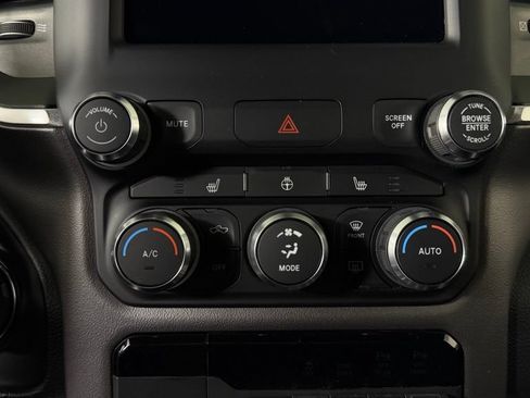 Used 2020 RAM 1500 Big Horn AWD/4WD image 22