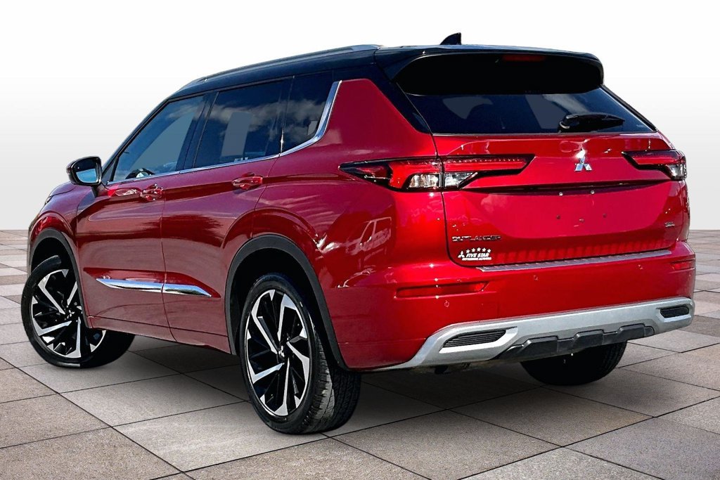 Used 2024 Mitsubishi Outlander SEL AWD/4WD image 11