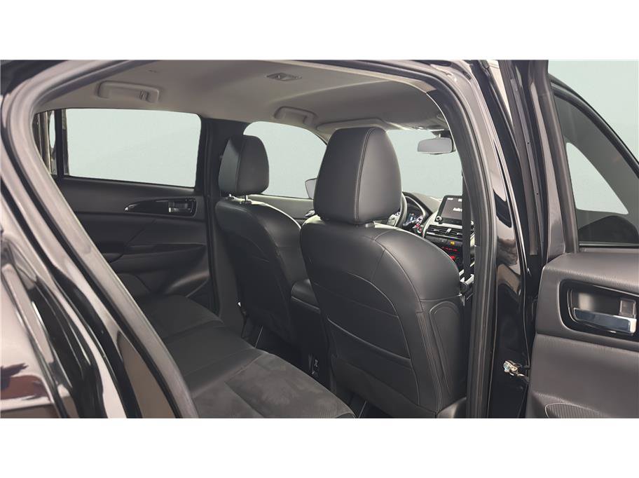 Used 2022 Mitsubishi Eclipse Cross SE FWD image 16