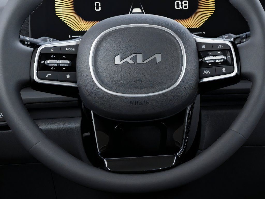 New 2026 Kia Carnival EX FWD image 22