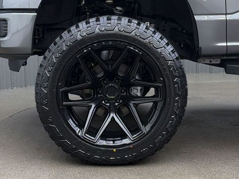 Used 2025 Ford F150 Lariat image 10