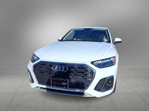 Certified 2023 Audi Q5 2.0T Prestige w/ Prestige Package image 3