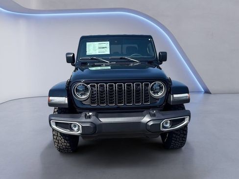 New 2025 Jeep Gladiator Sport image 10
