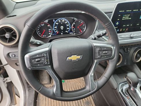 Certified 2024 Chevrolet Blazer Premier w/ LPO, Black Sport Package AWD/4WD image 9