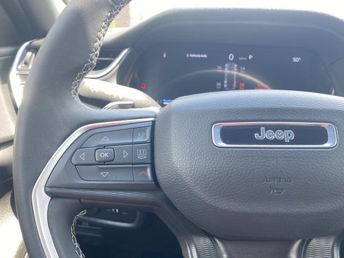 Used 2025 Jeep Grand Cherokee Laredo w/ MOPAR Finishing Package RWD image 33