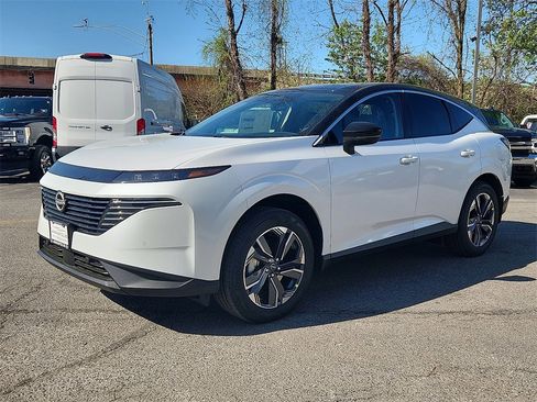 New 2025 Nissan Murano SL image 2