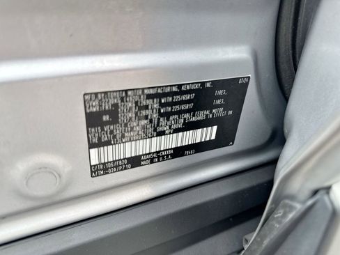 Used 2024 Toyota RAV4 LE AWD/4WD image 27