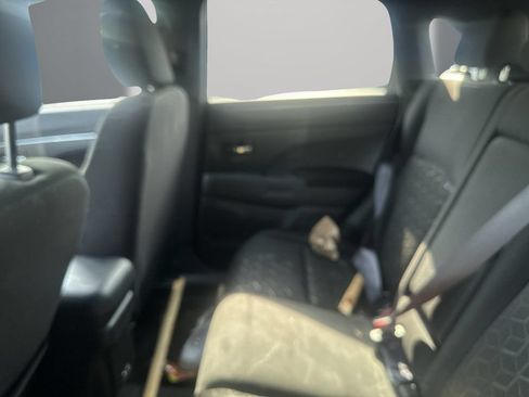 Used 2025 Mitsubishi Outlander Sport AWD image 5