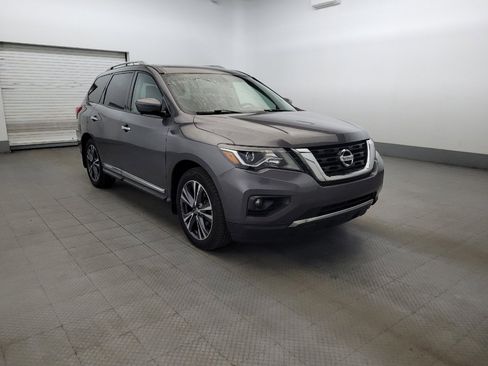 Used 2017 Nissan Pathfinder Platinum FWD image 13