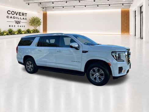 Used 2023 GMC Yukon XL SLE w/ Gmc Pro Safety Plus Package RWD image 16