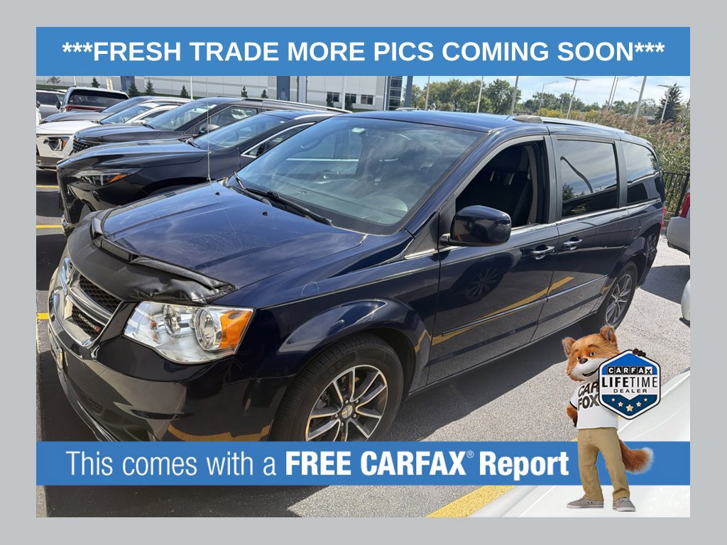 Used 2016 Dodge Grand Caravan SXT FWD image 1