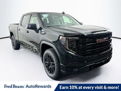 New 2026 GMC Sierra 1500 Elevation w/ Elevation Select Package