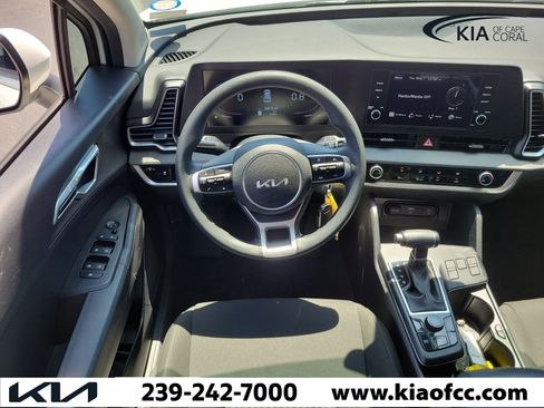 Certified 2024 Kia Sportage LX FWD image 16