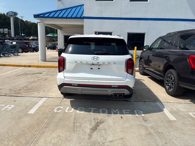 Used 2024 Hyundai Palisade Limited FWD image 22