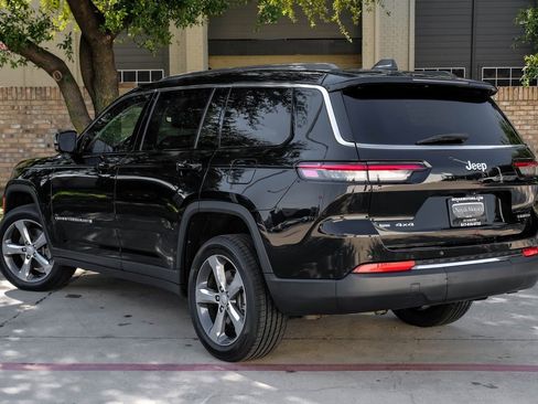 Used 2022 Jeep Grand Cherokee L Limited image 21