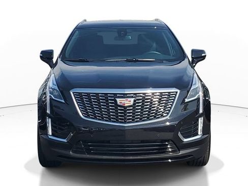 Certified 2025 Cadillac XT5 Luxury w/ LPO, Floor Liner Package AWD/4WD image 7