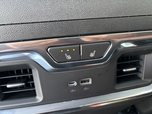 New 2026 GMC Sierra 3500 Denali Ultimate image 47