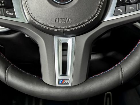 Certified 2025 BMW X7 M60i w/ Executive Package image 34