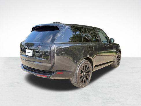 Used 2024 Land Rover Range Rover Autobiography AWD/4WD image 9