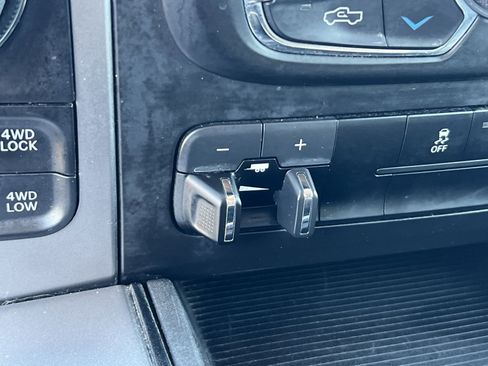 Used 2023 RAM 1500 Classic SLT w/ Trailer & Traction Group image 32