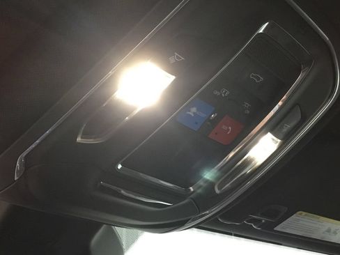 Used 2023 Jeep Grand Cherokee L Laredo AWD/4WD image 18
