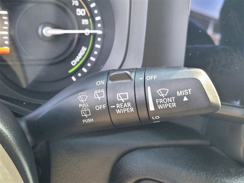 Used 2024 Jeep Wrangler Unlimited image 16