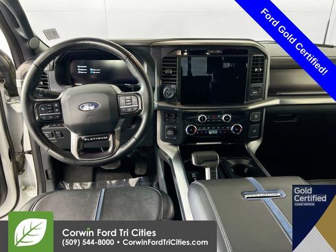 Certified 2025 Ford F150 Platinum w/ FX4 Off-Road Package AWD/4WD image 27