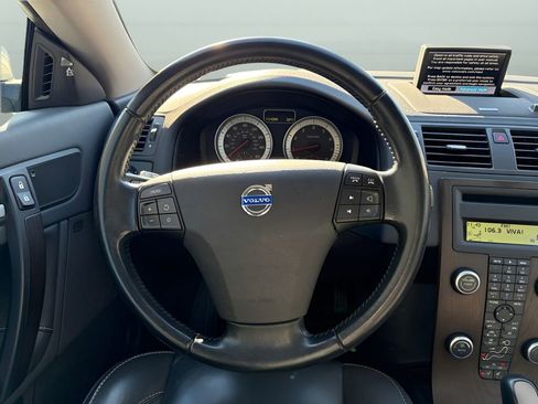 Used 2013 Volvo C70 T5 image 15