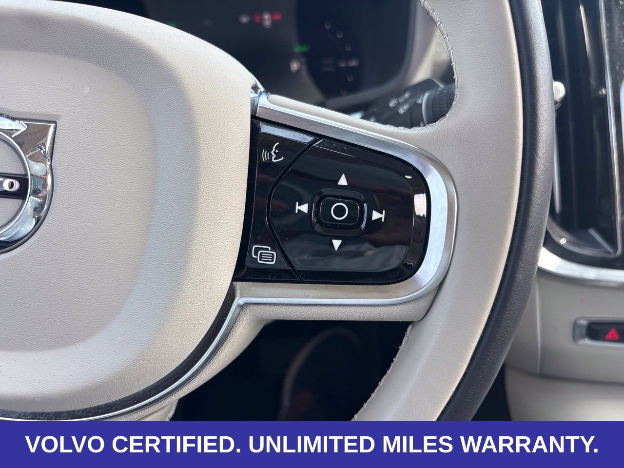 Used 2024 Volvo S60 T8 Plus w/ Climate Package AWD/4WD image 23