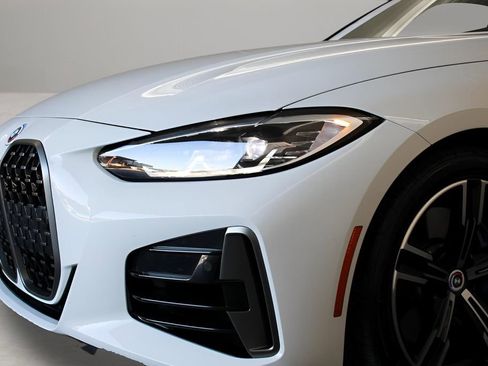 Used 2023 BMW M440i Coupe w/ Premium Package image 25