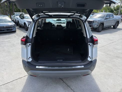 Used 2023 Nissan Rogue SV w/ SV Premium B Package image 33