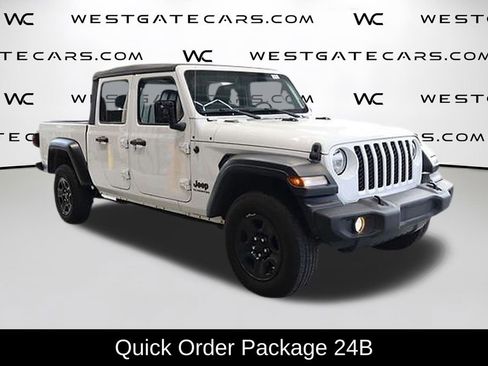 Used 2020 Jeep Gladiator Sport image 2