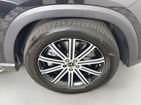 Used 2025 Mercedes-Benz GLE 450e 4MATIC image 32
