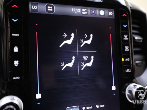 New 2025 RAM 2500 Big Horn image 28