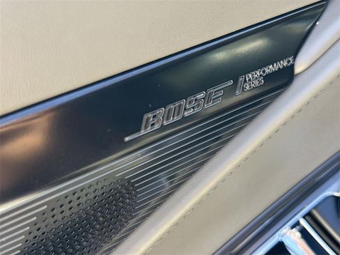 Used 2024 Chevrolet Corvette Stingray Premium Cpe w/ Z51 Performance Package image 21