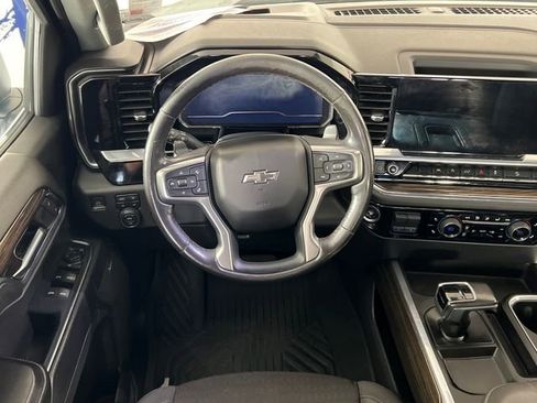 Used 2022 Chevrolet Silverado 1500 RST image 15