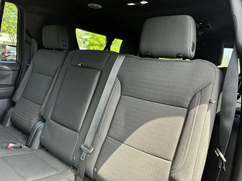 Used 2022 Chevrolet Suburban LS w/ Driver Alert Package image 13