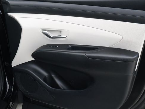 Certified 2025 Hyundai Tucson SEL image 17