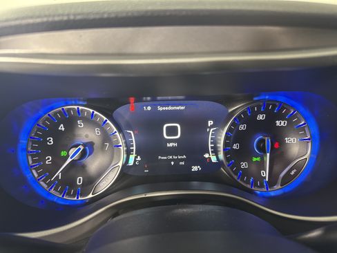 New 2026 Chrysler Pacifica Select w/ S Appearance Package FWD image 19