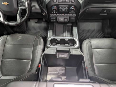 Used 2020 Chevrolet Silverado 2500 LTZ w/ LTZ Premium Package AWD/4WD image 19