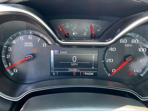 Used 2016 Chevrolet Impala LT w/ Convenience Package FWD image 24